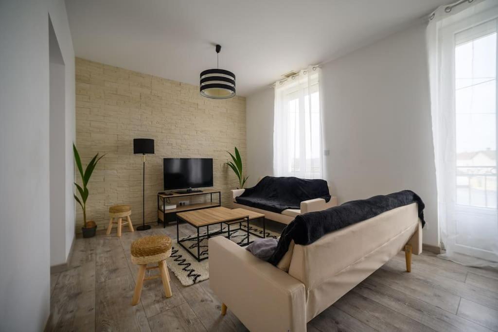 Villa L'Escapade Perigourdine, Wifi, Parking, Netflix, Piscine Coulounieix-Chamiers Esterno foto